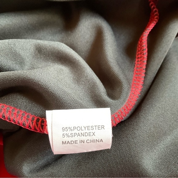 Beyond This Plane Red Black Bodycon Illusion Dress in 1XL - Picture 9 of 10